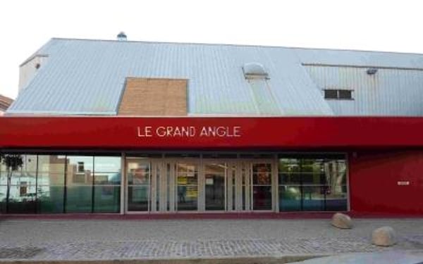 Le grand angle