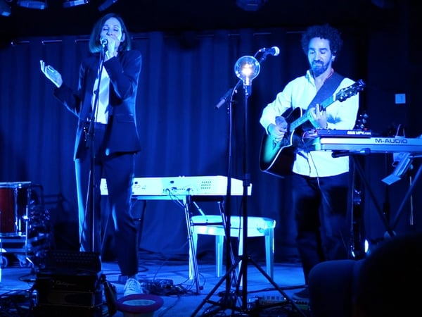 Les Chansons qui ENchantent - Chloé Birds