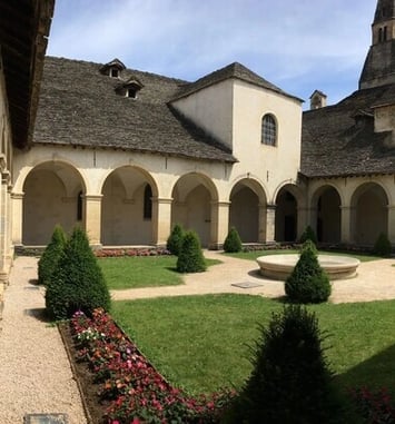 Visite guidée découverte de la cité médiévale de Crémieu