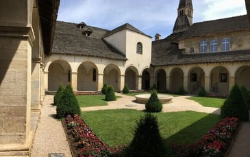 Visite guidée découverte de la cité médiévale de Crémieu