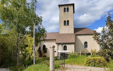 Visite de l'église romane du 13ème siècle