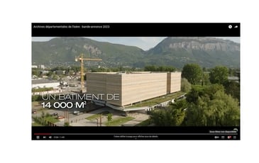 Projection de films dans l'auditorium