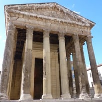 Visite commentée du Temple d'Auguste et de Livie
