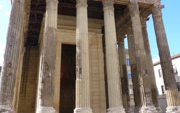 Visite commentée du Temple d'Auguste et de Livie