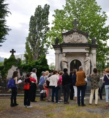 À la découverte du cimetière Saint-Roch : histoires de vies et mémoire de pierre, par Monique Bonvallet