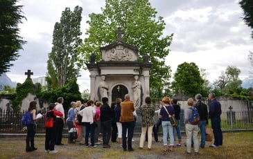 À la découverte du cimetière Saint-Roch : histoires de vies et mémoire de pierre, par Monique Bonvallet