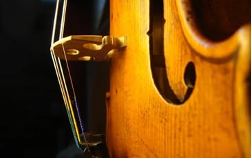 Découverte du métier de luthier, archetier