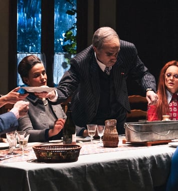 Le Dîner chez les Français de V. Giscard d’Estaing – Épisode 3 – Huit rois (nos présidents)