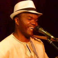 De Sète à Yaoundé avec Louis Essem : chanson française et camerounaise