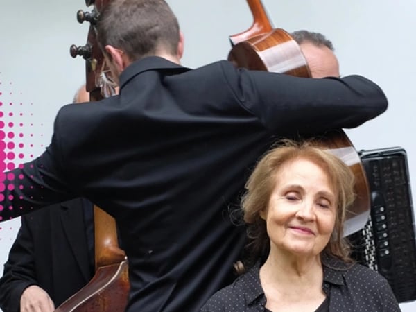 Miettes • Michèle Bernard