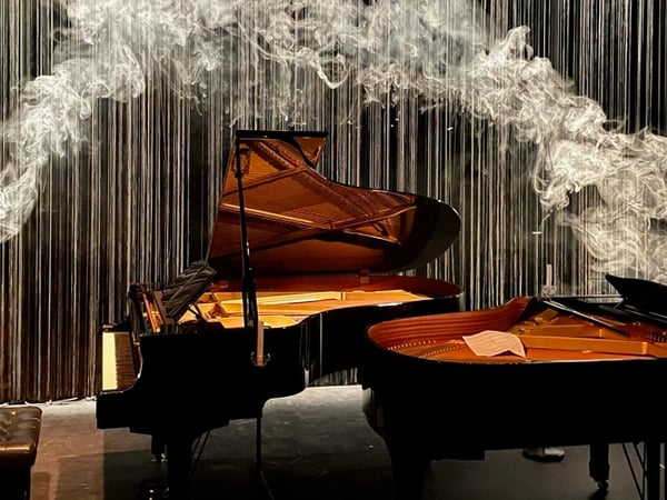 Sorcellerie pour deux pianos