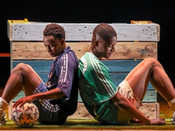 Trois minutes de temps additionnel, Cie Qui porte quoi