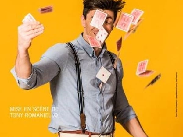 Julien Sonjon dans Un spectacle de type magie