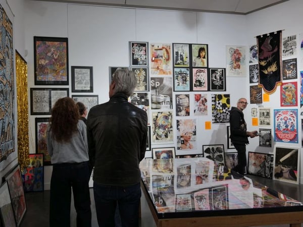 Périscopies, une exposition graphique autour des pratiques alternatives